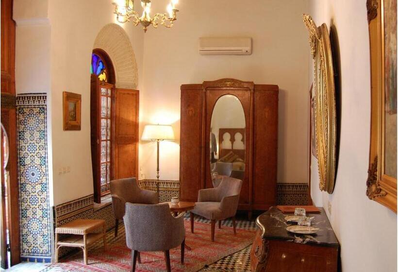 套房, Ryad Mabrouka