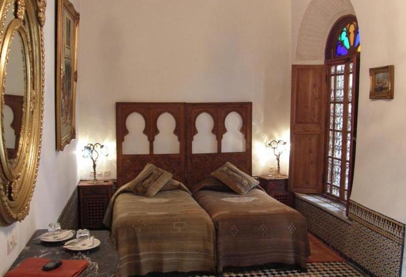 套房, Ryad Mabrouka