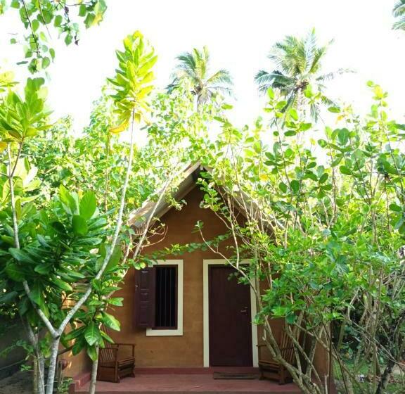 ファミリージュニアスイート, By The C  Cabanas