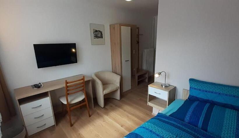 标准单人间, Gästehaus Viktoria