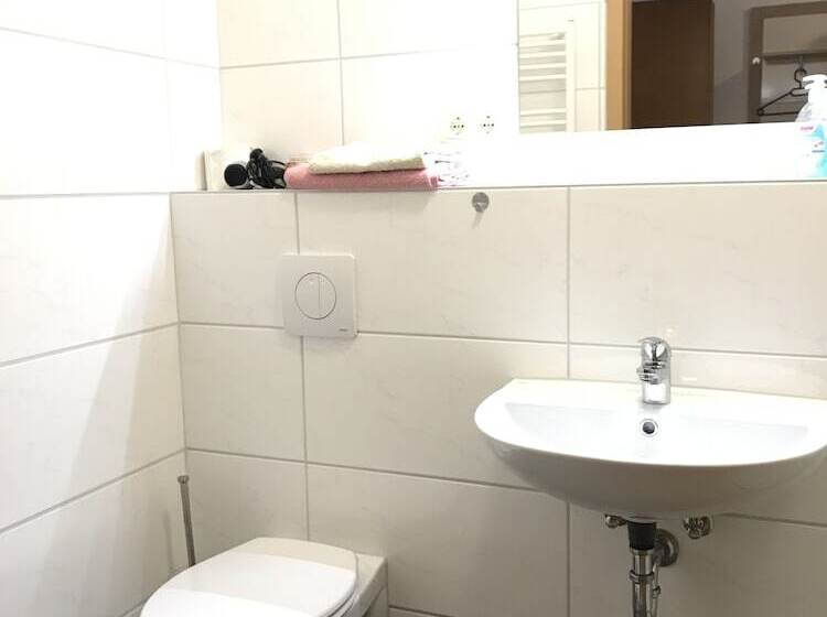 标准单人间, Gästehaus Viktoria