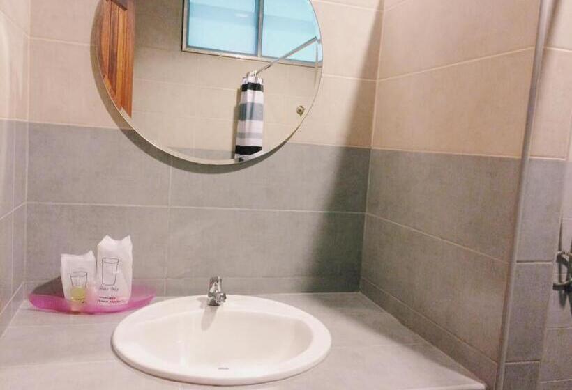 غرفة قياسية, Maehaad Garden Inn