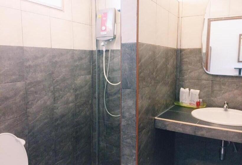 Стандартный Номер Кровать Кинг, Maehaad Garden Inn