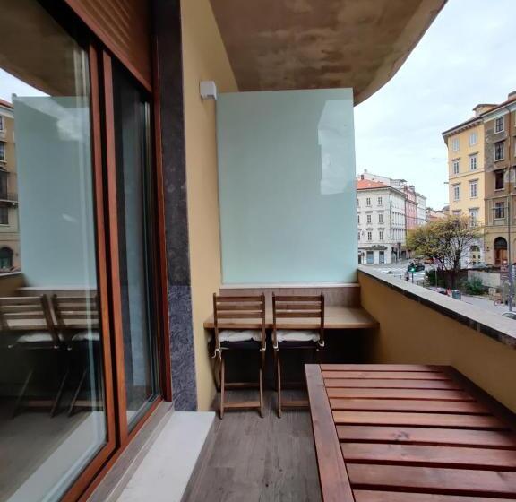 اتاق استاندارد با بالکن, B&b Crocevia