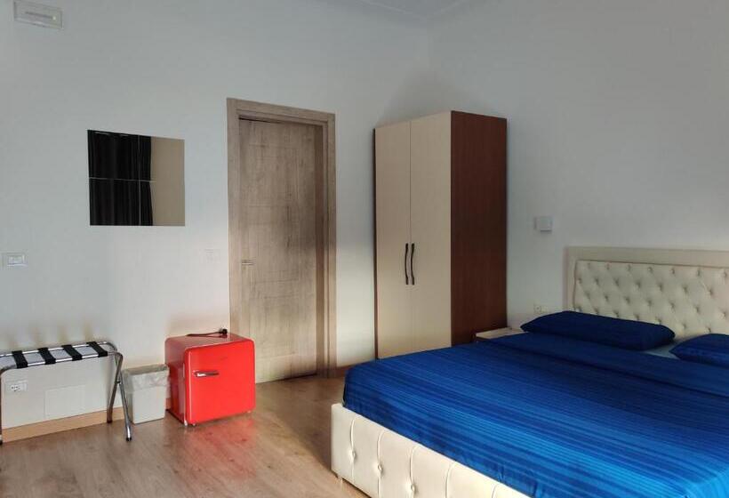 اتاق استاندارد با بالکن, B&b Crocevia