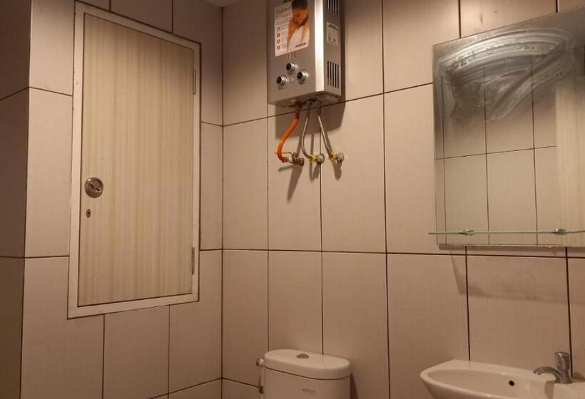 Апартаменты Deluxe 1 Спальня, Apartemen Grand Kamala Lagoon Bekasi By Cicie Room