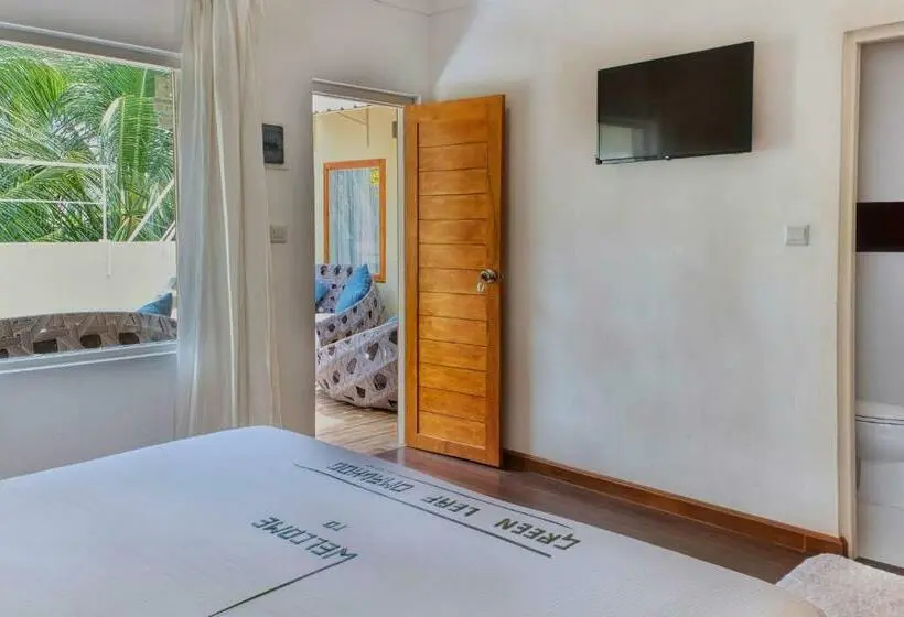 اتاق لوکس, Green Leaf Guest House   Omadhoo