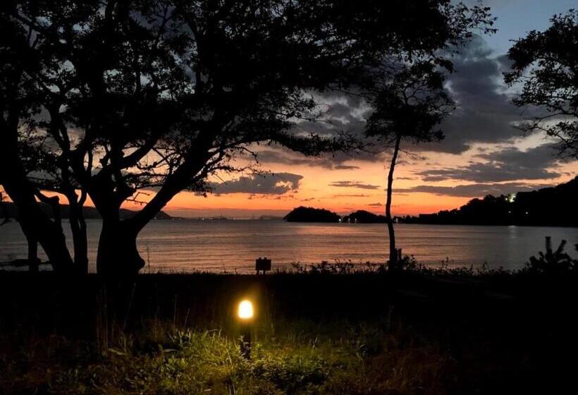 غرفة قياسية رباعية, 直島町ふるさと海の家 つつじ荘 Seaside Park Stay Tsutsujiso