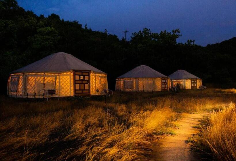 غرفة قياسية رباعية, 直島町ふるさと海の家 つつじ荘 Seaside Park Stay Tsutsujiso