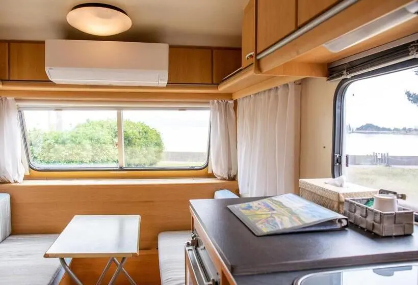 ベーシックルーム, 直島町ふるさと海の家 つつじ荘  Seaside Park Stay Tsutsujiso