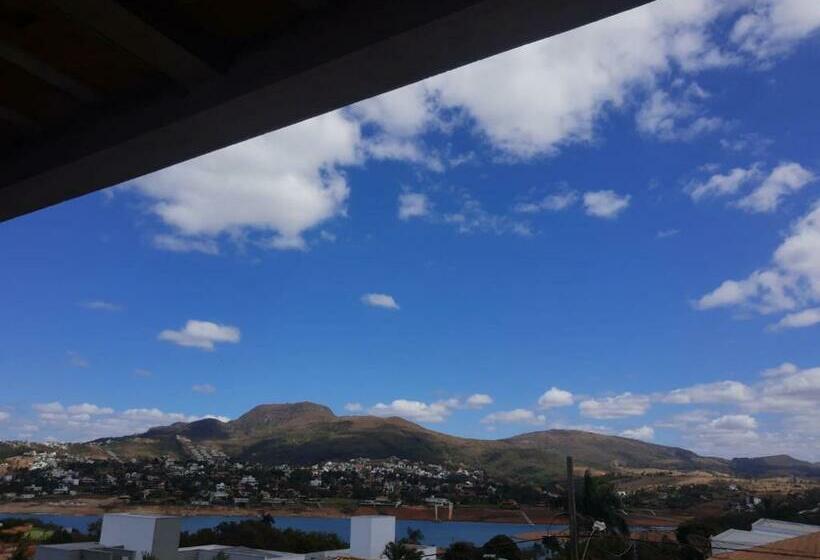 غرفة قياسية ثلاثية مزودة بشرفة, Pousada Vale Do Sol Capitólio