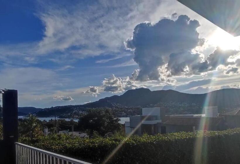 غرفة قياسية ثلاثية مزودة بشرفة, Pousada Vale Do Sol Capitólio