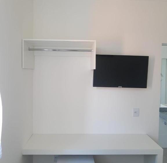 غرفة قياسية رباعية مزودة بشُرفة, Pousada Vale Do Sol Capitólio