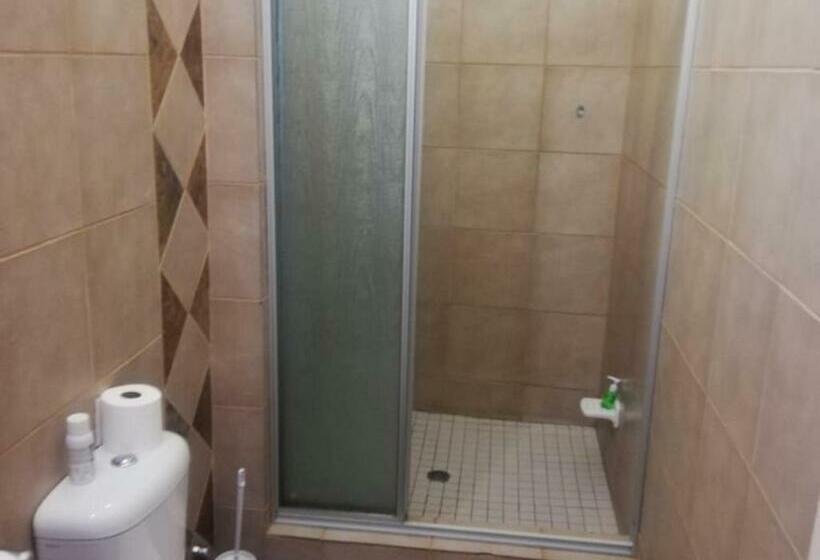 غرفة قياسية, Travellers Joy Guest House