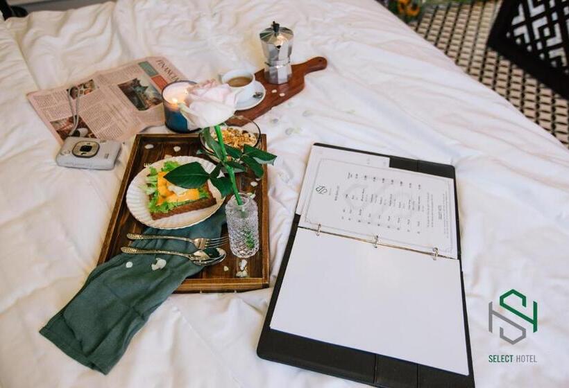 سوییت با چشمانداز دریا, Selecthotel Hạ Long