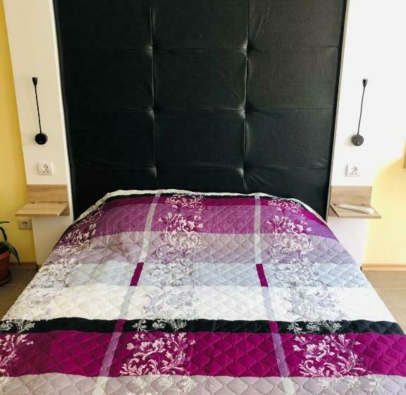 إستوديو قياسى, Studio Villa Park Premium