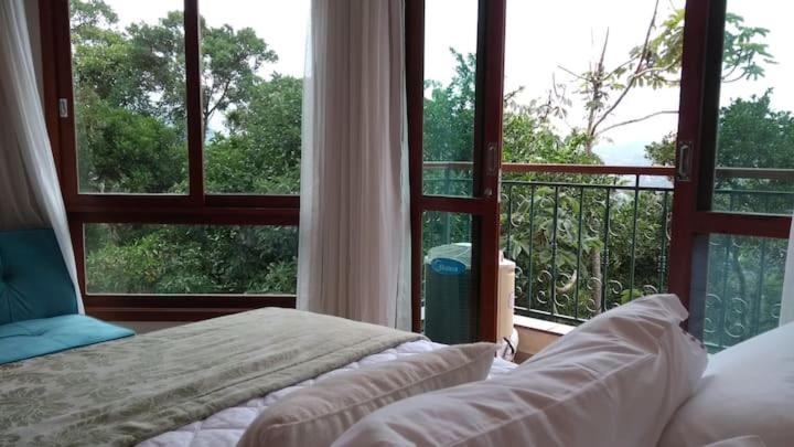 آپارتمان 1 خوابه با چشم‌انداز, Flat Vista Azul