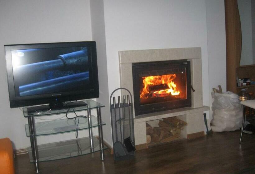 شقة غرفة واحدة, Grand Monastery Apart