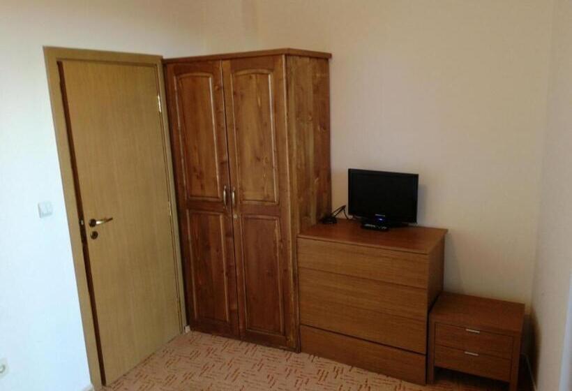 شقة غرفتين, Grand Monastery Apart