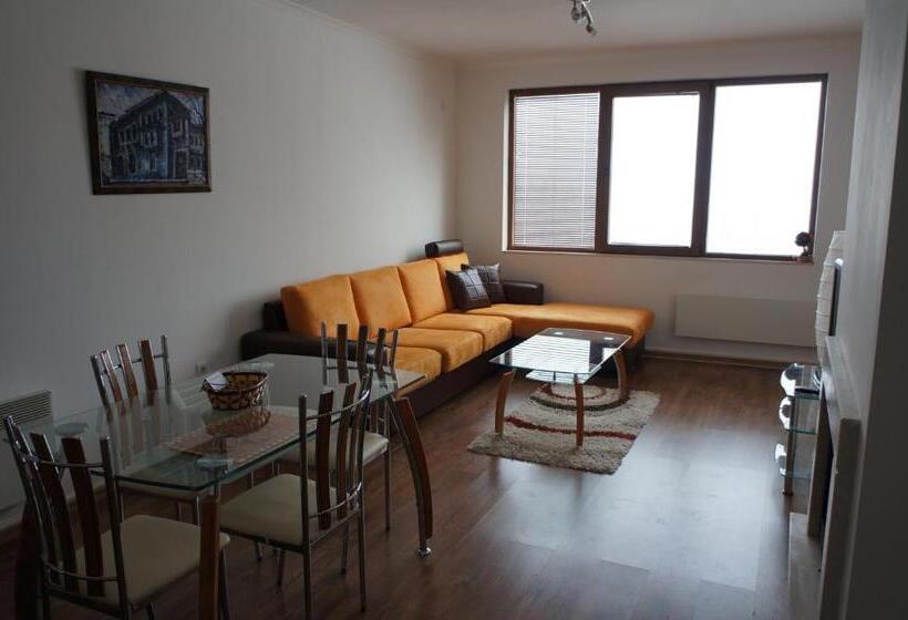 شقة غرفة واحدة مزودة بتراس, Grand Monastery Apart