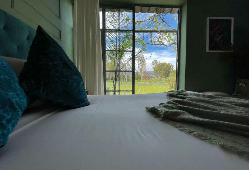 带大床的豪华间, Le Rêve Boutique Hôtel