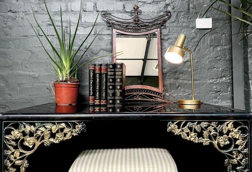 Полулюкс Повышенной Комфортности, Le Rêve Boutique Hôtel