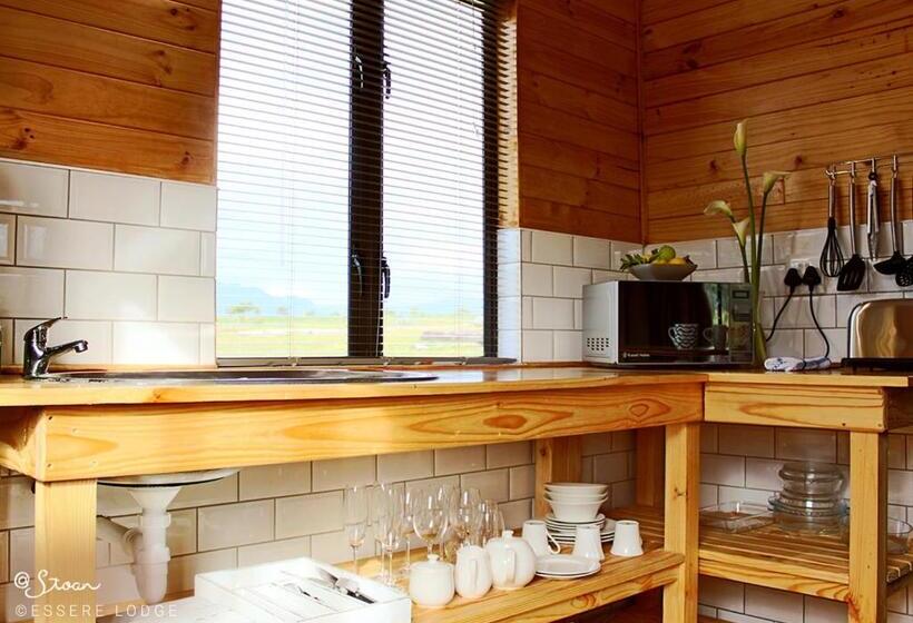 バルコニー付きデラックスルーム, Le Rêve Boutique Hôtel