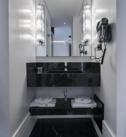 חדר סטנדרט, Mert Boutique