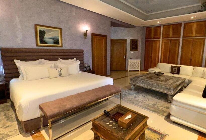 سوئیت پرزیدنت, Sillage Palace Sky & Spa