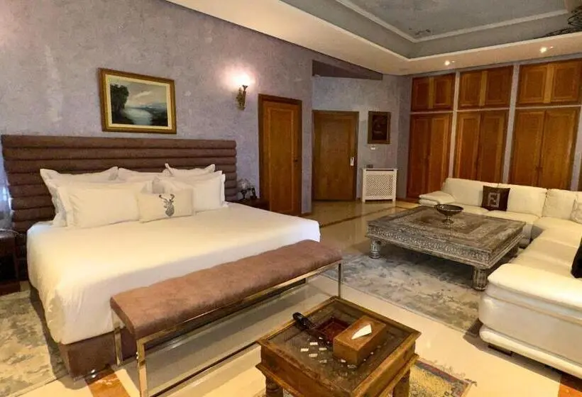 سوئیت پرزیدنت, Sillage Palace Sky & Spa
