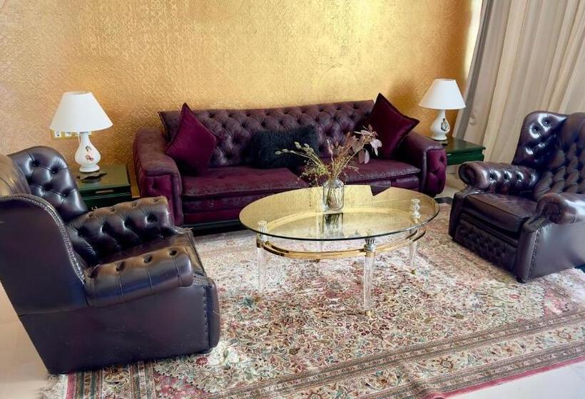 سوئیت پرزیدنت, Sillage Palace Sky & Spa