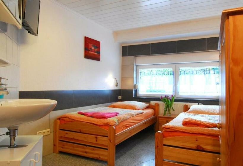 标准间, Monteurwohnung Krings Ferienwohnung Am Steinbüchel 1