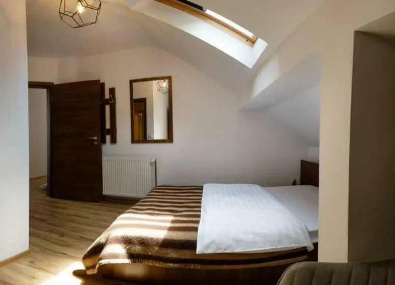 Standard-huone, La Colțul Castelului Bran Boutique
