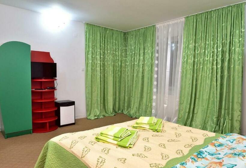 غرفة قياسية, Pensiunea La Safari