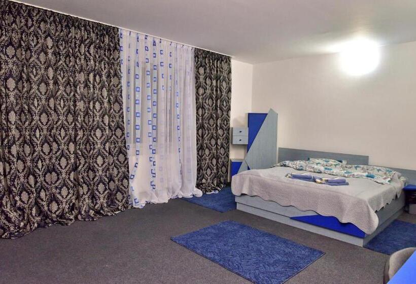 غرفة قياسية, Pensiunea La Safari