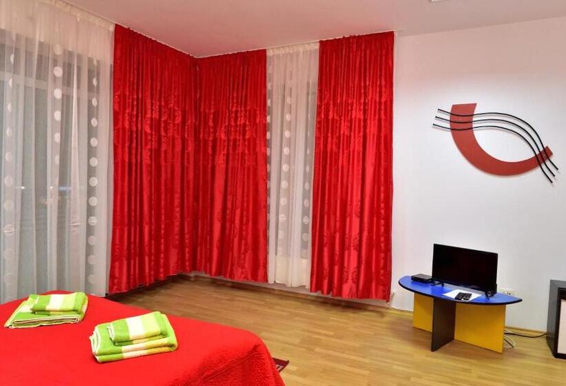 غرفة قياسية, Pensiunea La Safari