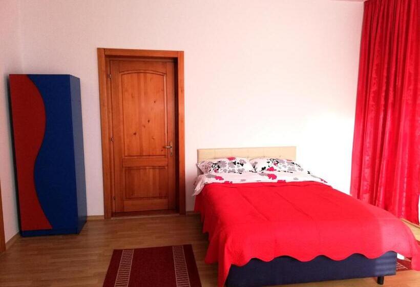 غرفة قياسية, Pensiunea La Safari