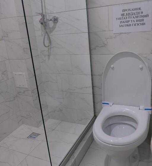 اتاق استاندارد, лісовий готель гайки