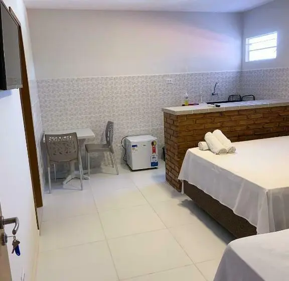 آپارتمان 1 خوابه با بالکن, Pousada Iapôi