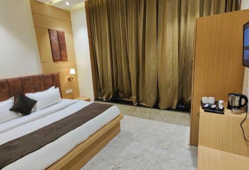 חדר דלוקס, Itsy Hotels Sehdev Residency, Near Golden Temple