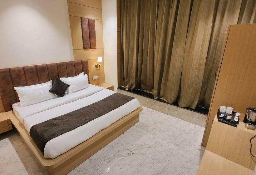 חדר דלוקס, Itsy Hotels Sehdev Residency, Near Golden Temple