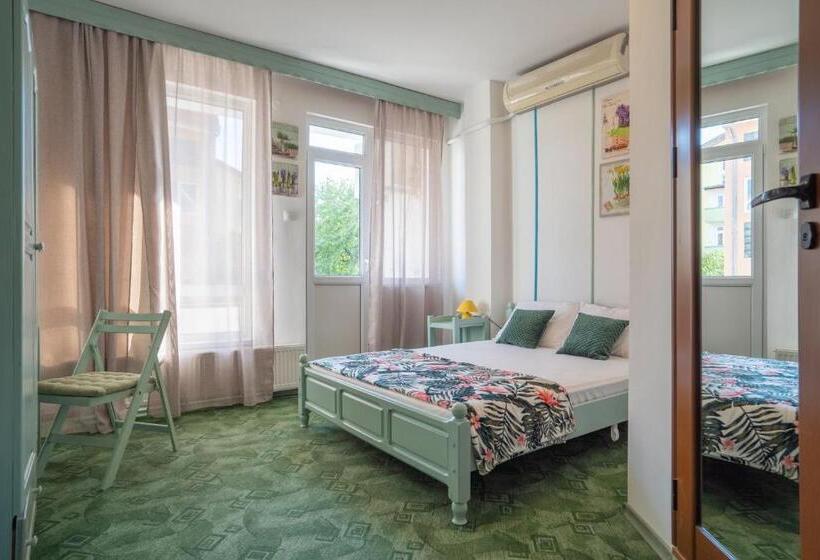 Teraslı Standart Oda, къща за гости арт хаус   юг/ Art House   South