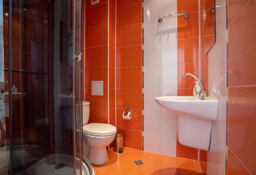 Standart Oda, къща за гости арт хаус   юг/ Art House   South