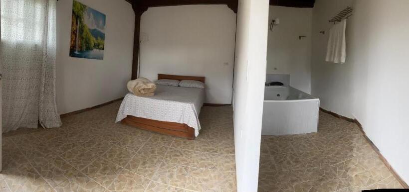 اتاق استاندارد با وان آب گرم, Hostal Hollywood Inn Ii