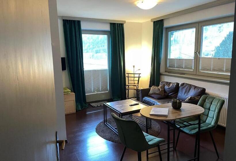 带1个卧室的公寓, Molltaler Appartements En B&b