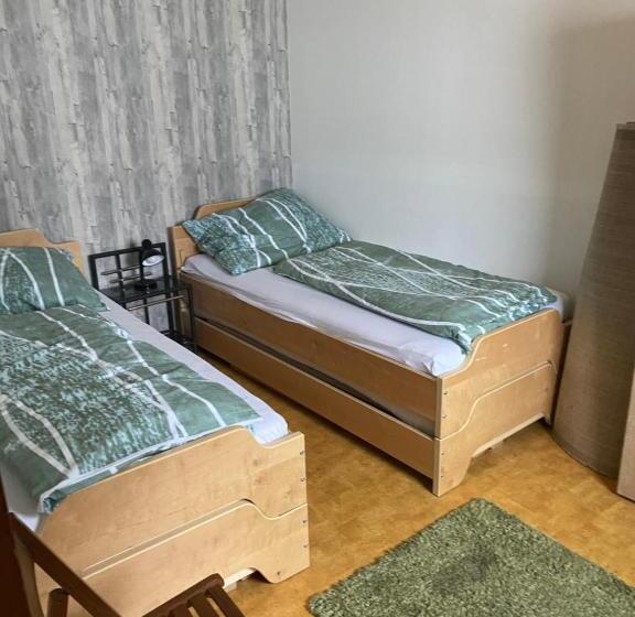 Апартаменты 2 Спальни, Molltaler Appartements En B&b