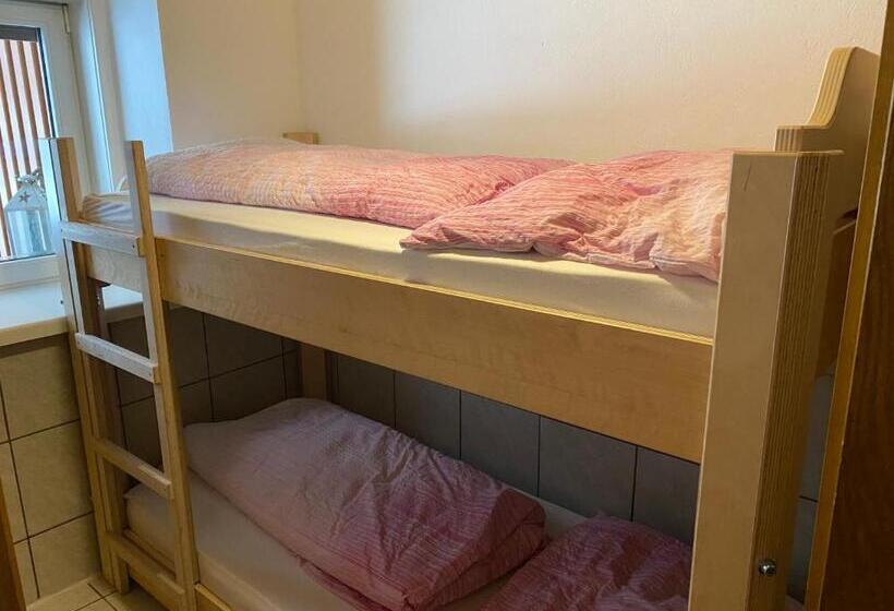 低层单卧公寓, Molltaler Appartements En B&b