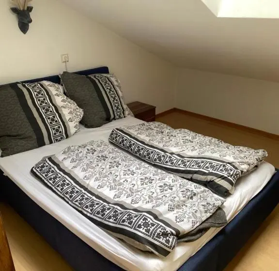 ４ベッドルームアパートメント, Molltaler Appartements En B&b