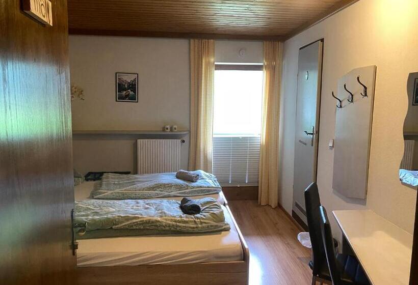 标准间带阳台, Molltaler Appartements En B&b