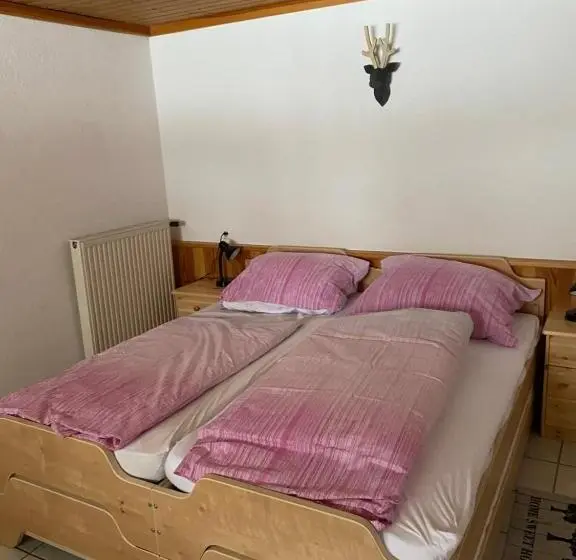 エコノミー４人部屋, Molltaler Appartements En B&b